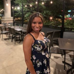 Meet your Posher, Rochelle